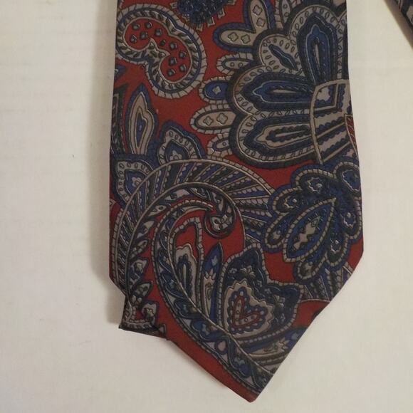Vintage Gino Pompeii Classic Neck Tie Red Blue Floral Pattern 100% Polyester - Picture 4 of 5